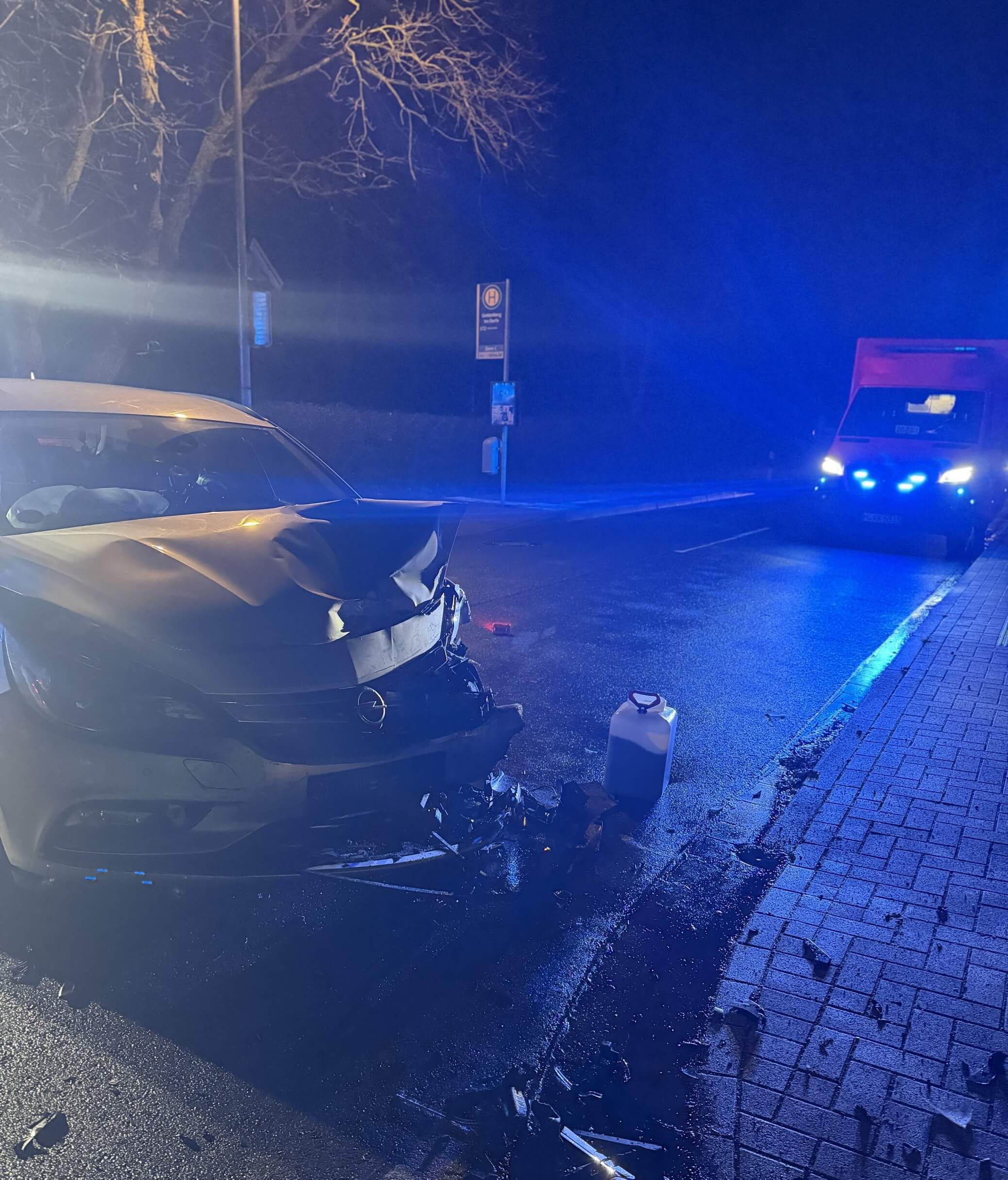 Ein Verkehrsunfall ereignete sich auf der Gretenberger Landstraße.